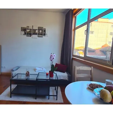 Rentalist Apartaments- Santa Catarina Apartment *