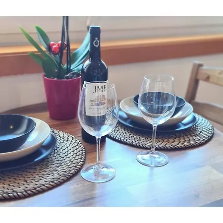 Rentalist Apartaments- Santa Catarina Porto