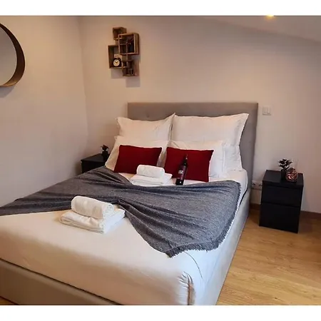 Rentalist Apartaments- Santa Catarina