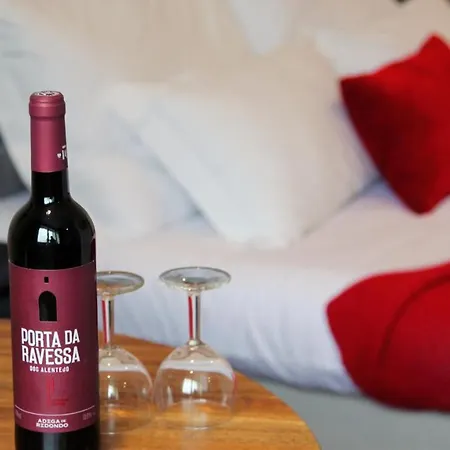 Rentalist Apartaments- Santa Catarina Porto