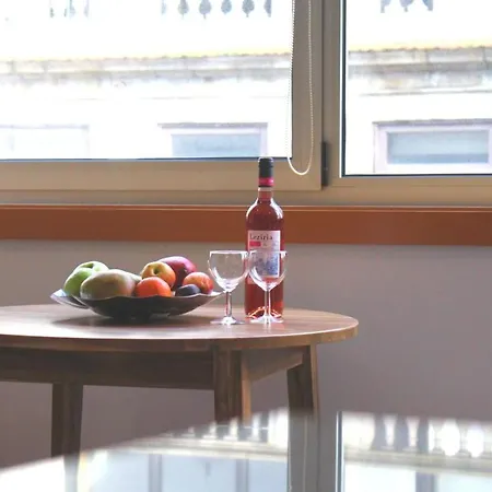 Rentalist Apartaments- Santa Catarina Apartment