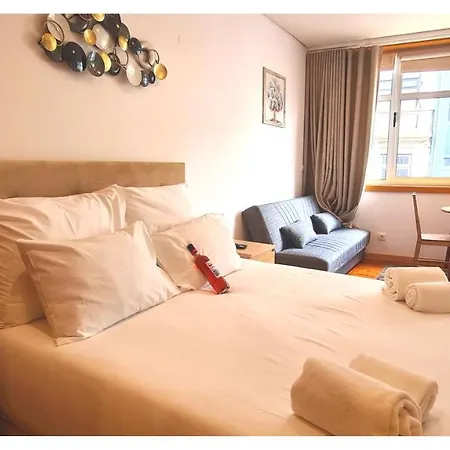 Rentalist Apartaments- Santa Catarina Apartment *